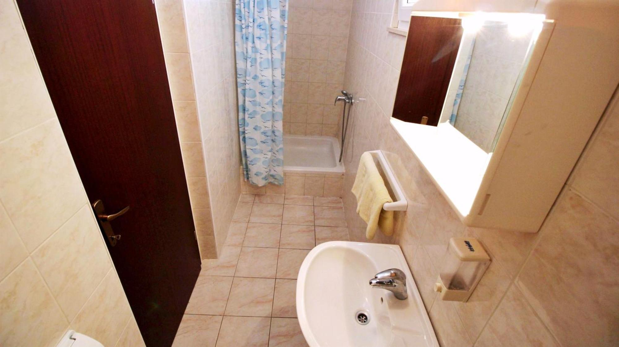 Apartments Marko Nemira Omiš Стая снимка